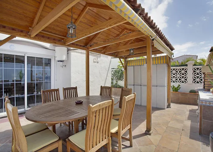 Casa Familiar San Diego